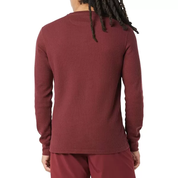 Amazon Essentials Mens RegularFit LongSleeve Waffle Henley ShirtBurgundy