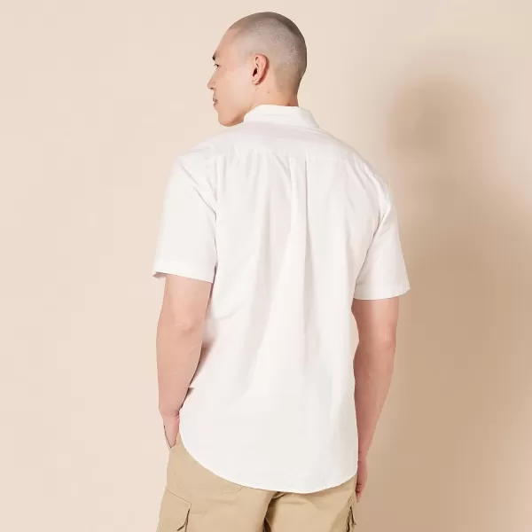 Amazon Essentials Mens RegularFit ShortSleeve Pocket Oxford ShirtWhite