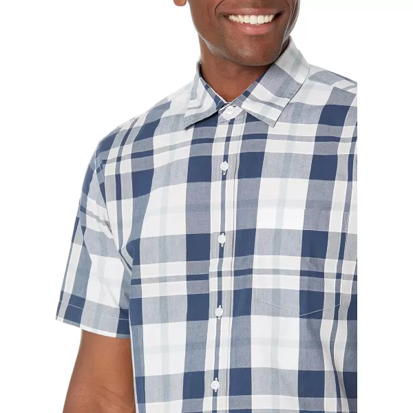 Amazon Essentials Mens RegularFit ShortSleeve Poplin ShirtWhiteNavy Large Plaid