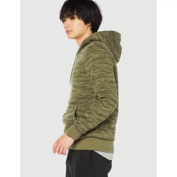 Amazon Essentials Mens SherpaLined Pullover Hoodie SweatshirtCamo