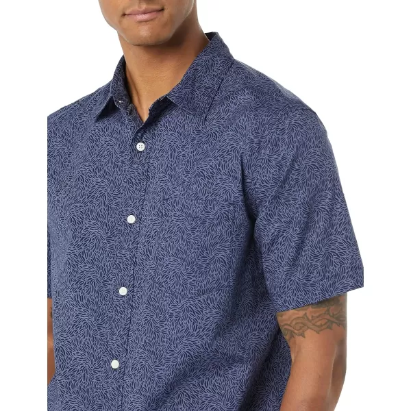 Amazon Essentials Mens ShortSleeve Stretch Poplin Shirt Available in Big amp TallNavy Floral