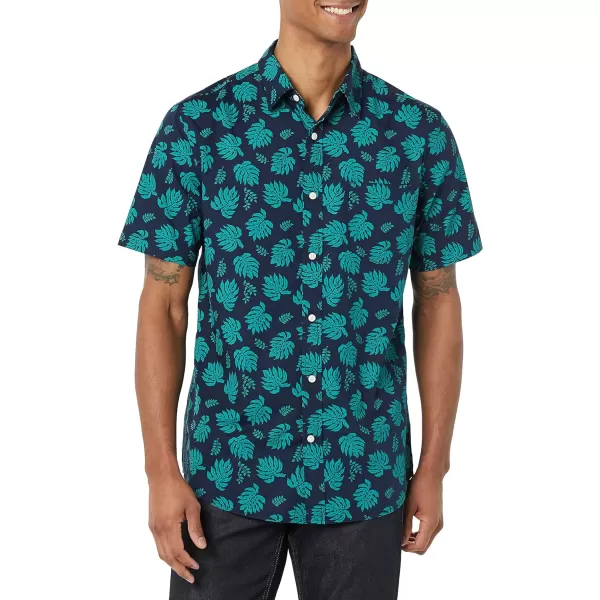 Amazon Essentials Mens ShortSleeve Stretch Poplin Shirt Available in Big amp TallNavy Leaf Print