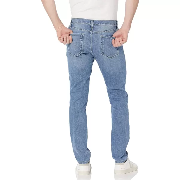 Amazon Essentials Mens SlimFit High Stretch JeanLight Wash