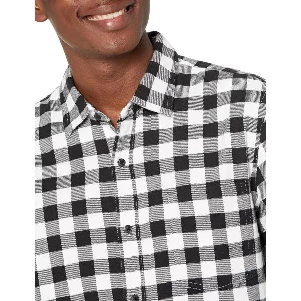 Amazon Essentials Mens SlimFit LongSleeve Flannel ShirtBlack Buffalo Plaid