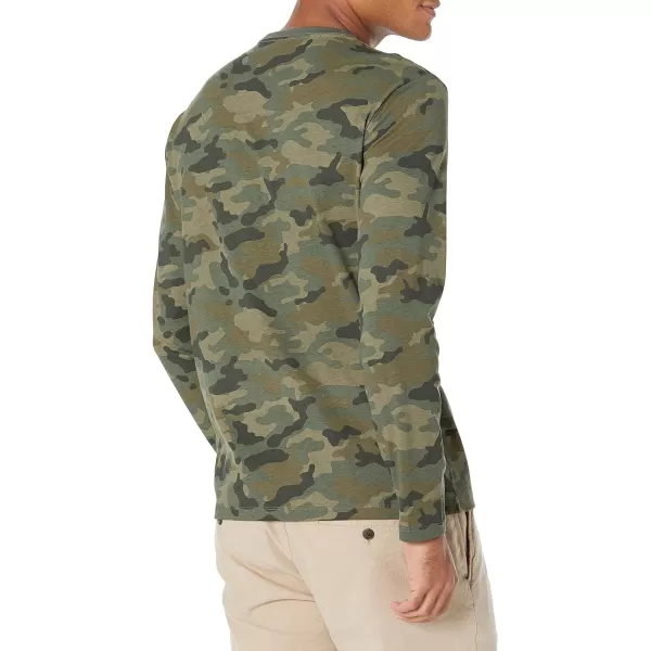 Amazon Essentials Mens SlimFit LongSleeve TShirtGreen Camo No Pocket