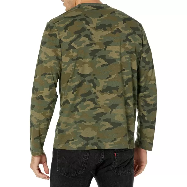 Amazon Essentials Mens SlimFit LongSleeve TShirtGreen Camo No Pocket