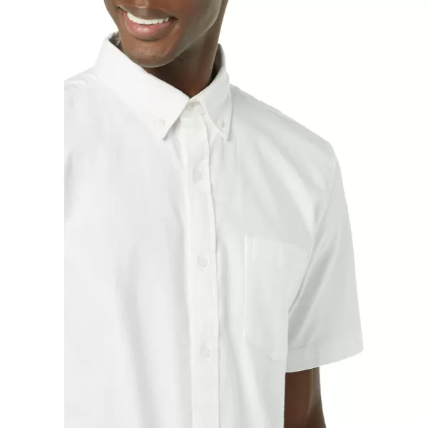 Amazon Essentials Mens SlimFit Short Sleeve Stretch Oxford Shirt with PocketWhite