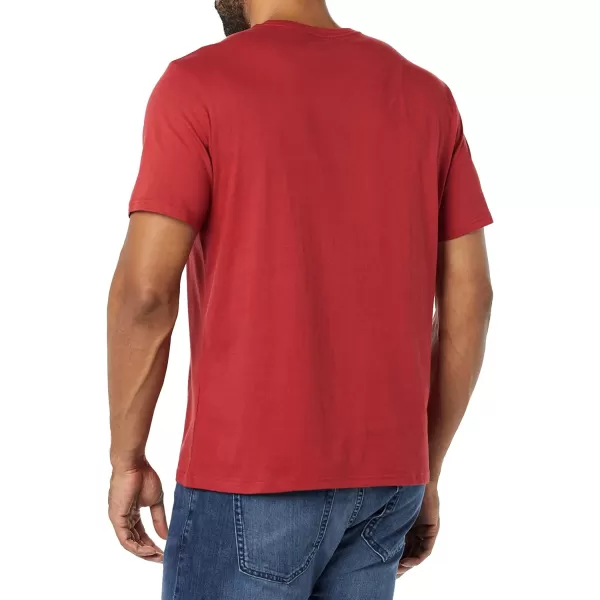 Amazon Essentials Mens SlimFit ShortSleeve Crewneck Pocket TShirt Pack of 2NavyDark Red Pocket