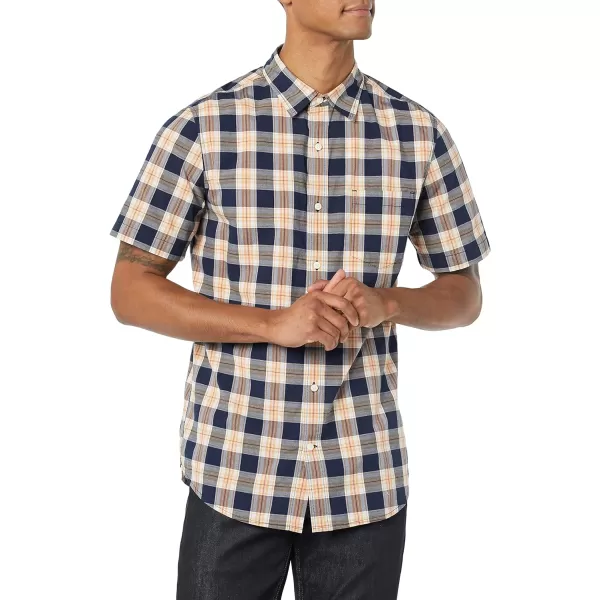 Amazon Essentials Mens SlimFit ShortSleeve Poplin ShirtNavy Gold Plaid