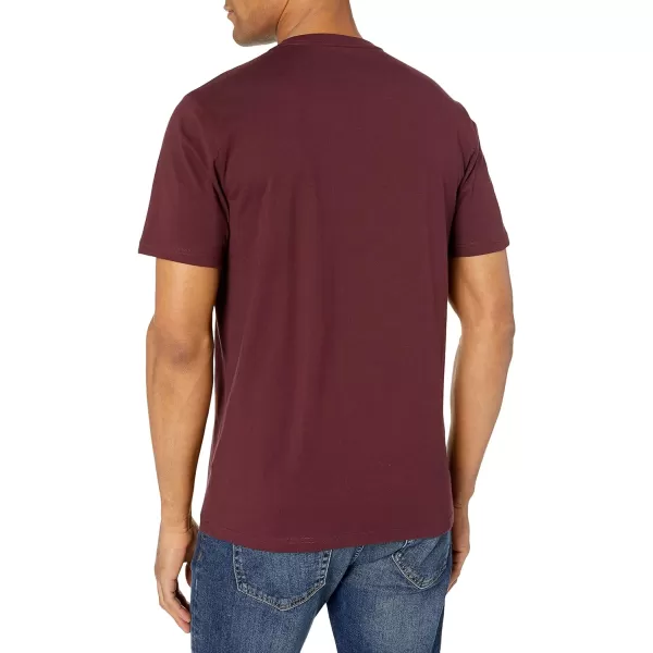 Amazon Essentials Mens SlimFit ShortSleeve VNeck Pocket TShirt Pack of 2BurgundyBlack