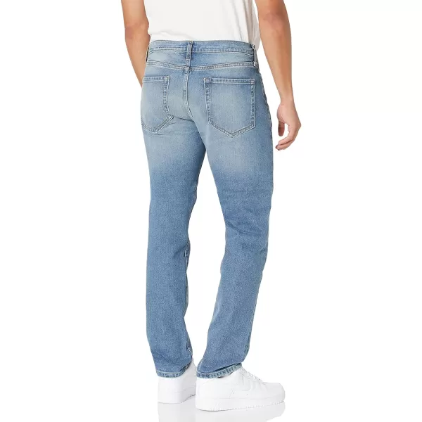 Amazon Essentials Mens SlimFit Stretch JeanLight Wash