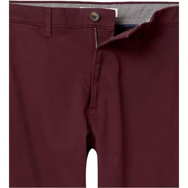 Amazon Essentials Mens StraightFit Casual Stretch Khaki PantBurgundy