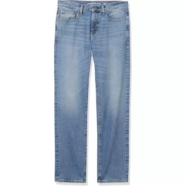 Amazon Essentials Mens StraightFit Stretch JeanLight Wash