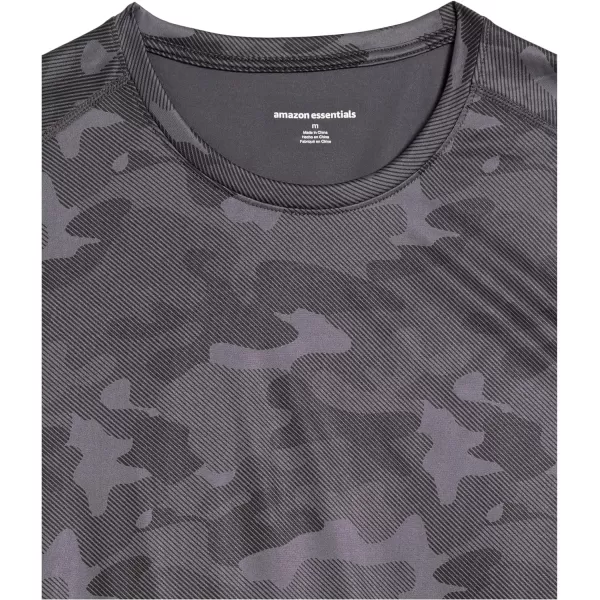 Amazon Essentials Mens Tech Stretch Muscle ShirtCharcoal Camo