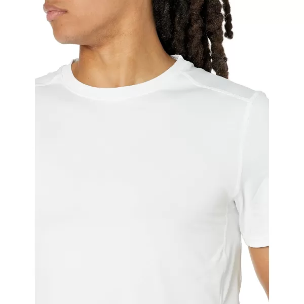 Amazon Essentials Mens Tech Stretch ShortSleeve TShirtWhite