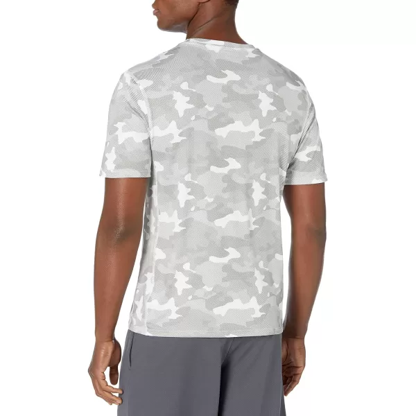 Amazon Essentials Mens Tech Stretch ShortSleeve TShirtWhite Camo