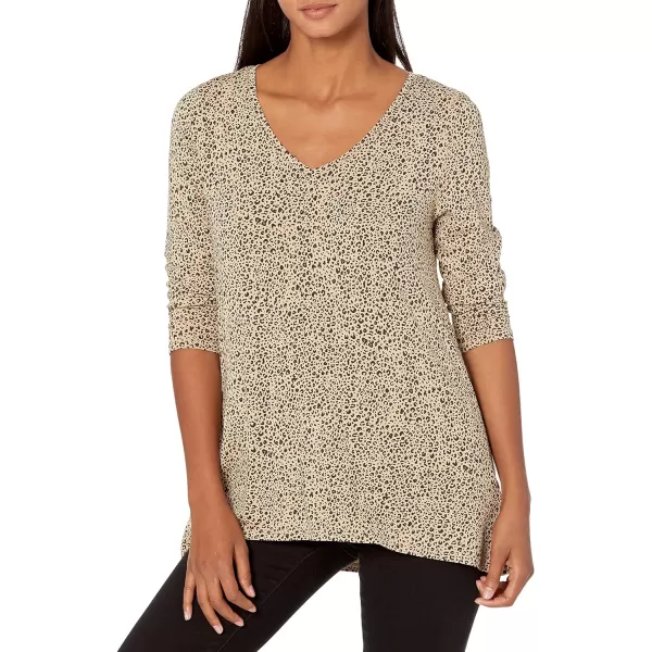 Amazon Essentials Womens 34 Sleeve VNeck Swing TShirt Available in Plus Size Pack of 2Beige LeopardBlack