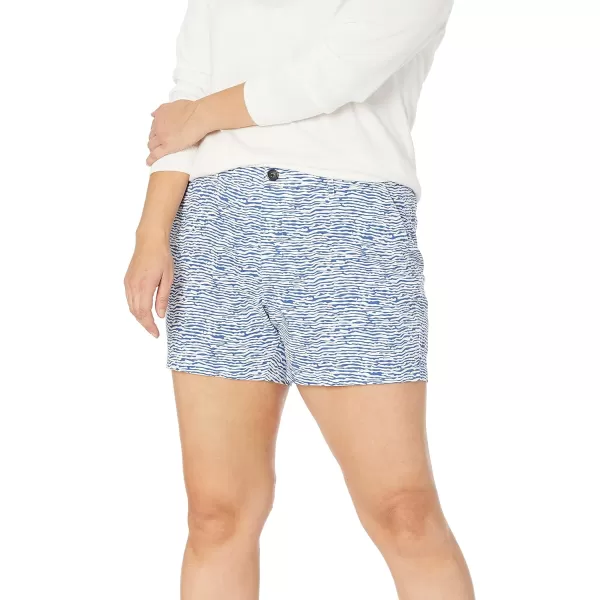 Amazon Essentials Womens 5 Inch Inseam Chino Short Available in Plus SizeWhiteBlue Ripple Print