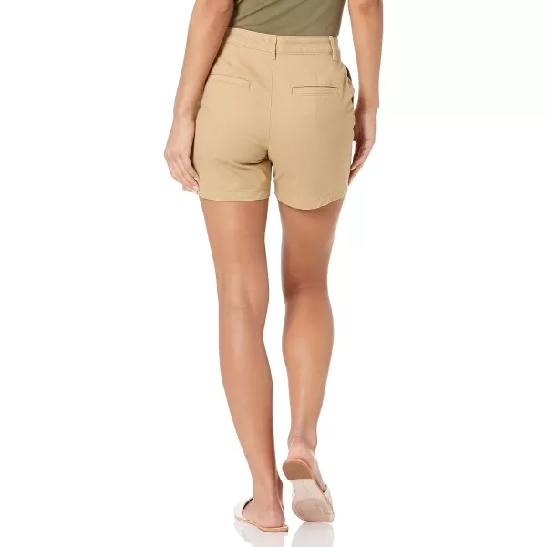 Amazon Essentials Womens 5 Inseam Chino ShortCurvy Khaki Brown