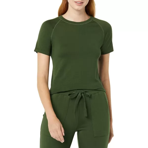 Amazon Essentials Womens Active Seamless SlimFit ShortSleeve TShirtDark Olive