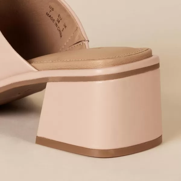 Amazon Essentials Womens Block Heel MuleBeige