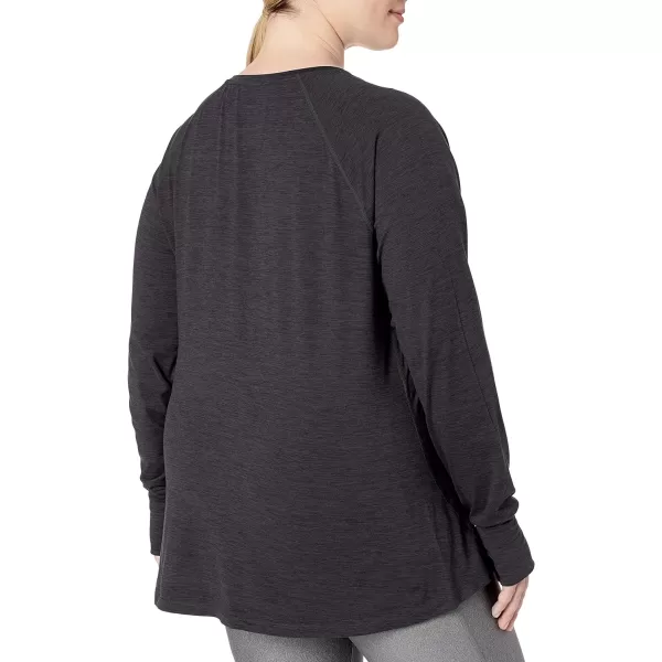 Amazon Essentials Womens Brushed Tech Stretch LongSleeve Crewneck Shirt Available in Plus SizeBlackSpace Dye