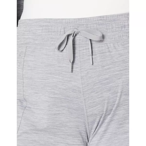 Amazon Essentials Womens Brushed Tech Stretch Short Available in Plus SizeGrey Space Dye