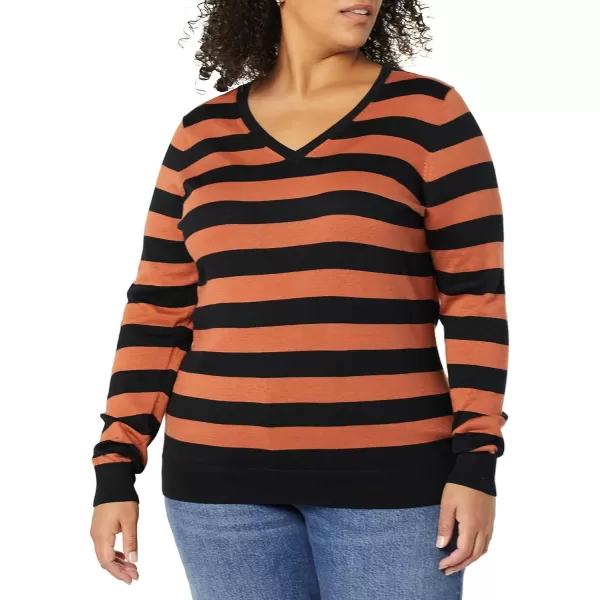 Amazon Essentials Womens ClassicFit Lightweight LongSleeve VNeck Sweater Available in Plus SizeBlackCaramel Stripe