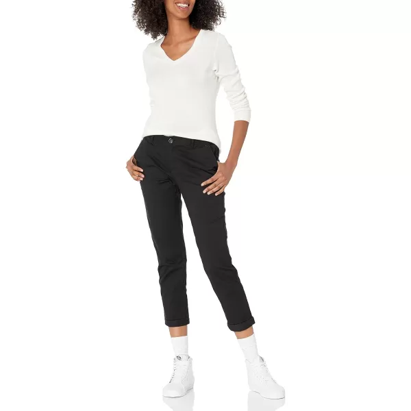 Amazon Essentials Womens ClassicFit Lightweight LongSleeve VNeck Sweater Available in Plus SizeIvory