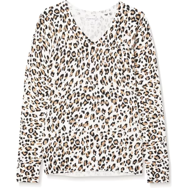 Amazon Essentials Womens ClassicFit Lightweight LongSleeve VNeck Sweater Available in Plus SizeWhiteTan Cheetah