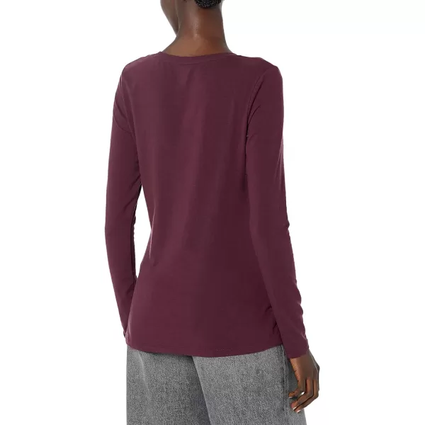 Amazon Essentials Womens ClassicFit LongSleeve Crewneck TShirt Available in Plus SizeBurgundy