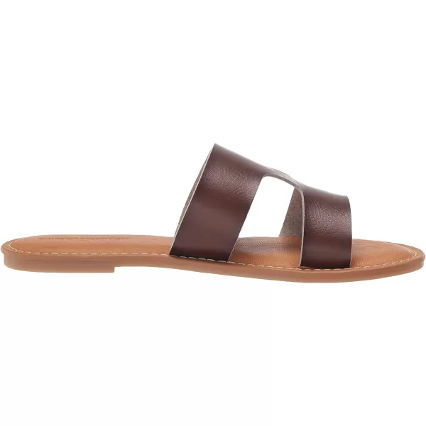 Amazon Essentials Womens Flat Banded SandalChocolate