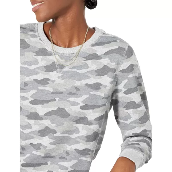 Amazon Essentials Womens Fleece Crewneck Sweatshirt Available in Plus SizeLight Grey Camo