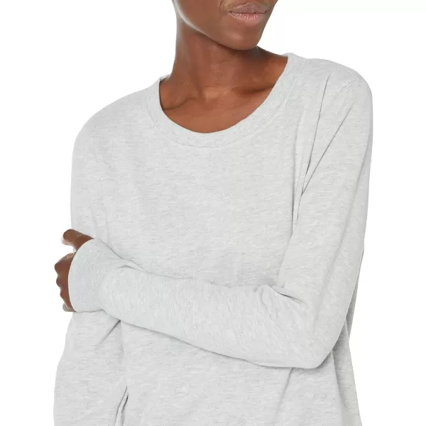 Amazon Essentials Womens Fleece Crewneck Sweatshirt Available in Plus SizeLight Grey Heather