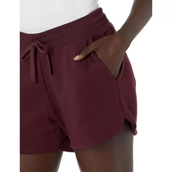 Amazon Essentials Womens Fleece ShortBurgundy