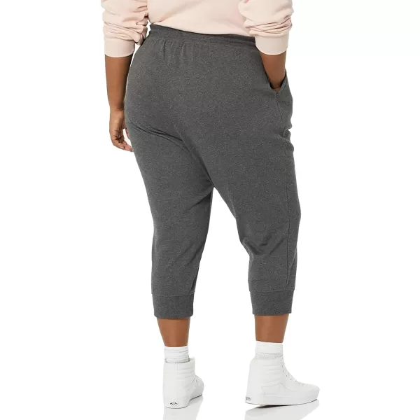 Amazon Essentials Womens French Terry Fleece Capri Jogger Sweatpant Available in Plus SizeCharcoal Heather