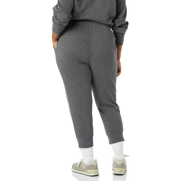 Amazon Essentials Womens French Terry Fleece Capri Jogger Sweatpant Available in Plus SizeCharcoal Heather