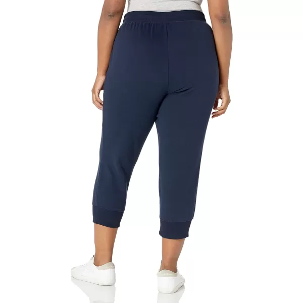 Amazon Essentials Womens French Terry Fleece Capri Jogger Sweatpant Available in Plus SizeNavy Heather