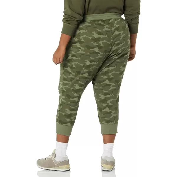 Amazon Essentials Womens French Terry Fleece Capri Jogger Sweatpant Available in Plus SizeOlive Camo