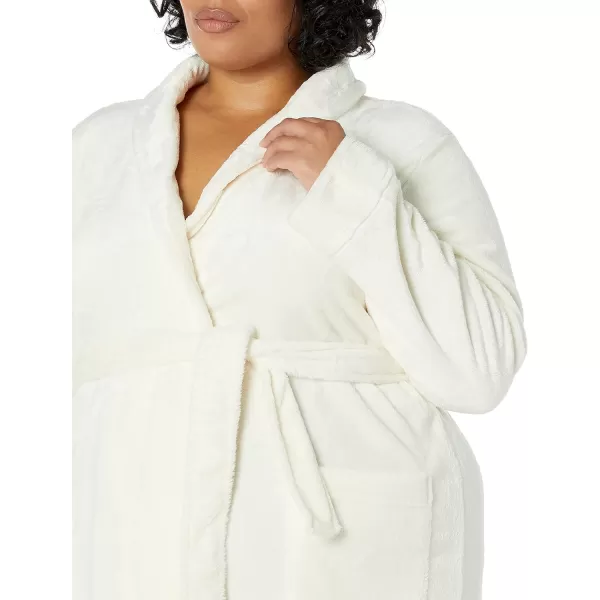 Amazon Essentials Womens FullLength Plush Robe Available in Plus SizeCream