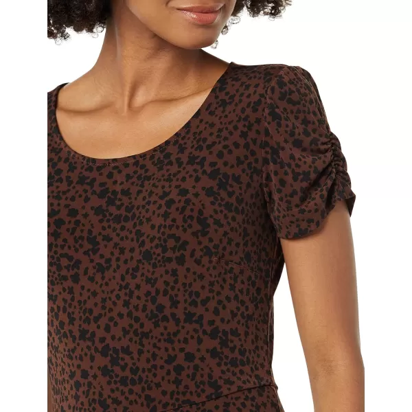 Amazon Essentials Womens Gathered Short Sleeve Crew Neck Aline Dress Available in Plus SizeDark Toffee Brown Cheetah