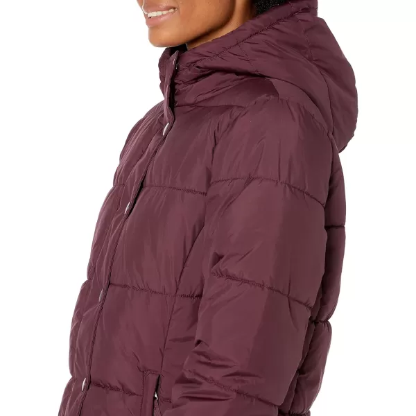 Amazon Essentials Womens Heavyweight LongSleeve Hooded Puffer Coat Available in Plus SizeBurgundy