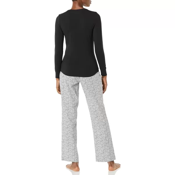 Amazon Essentials Womens Lightweight Flannel Pant and LongSleeve TShirt Sleep Set Available in Plus SizeBlackWhite SnowyLeopard