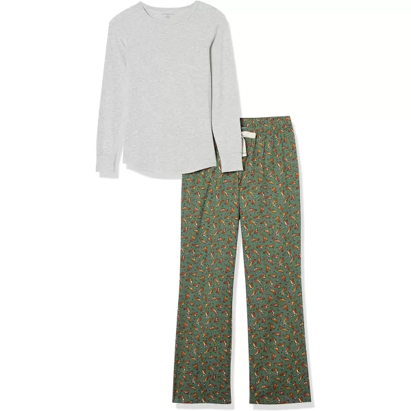 Amazon Essentials Womens Lightweight Flannel Pant and LongSleeve TShirt Sleep Set Available in Plus SizeGreen Squirrel