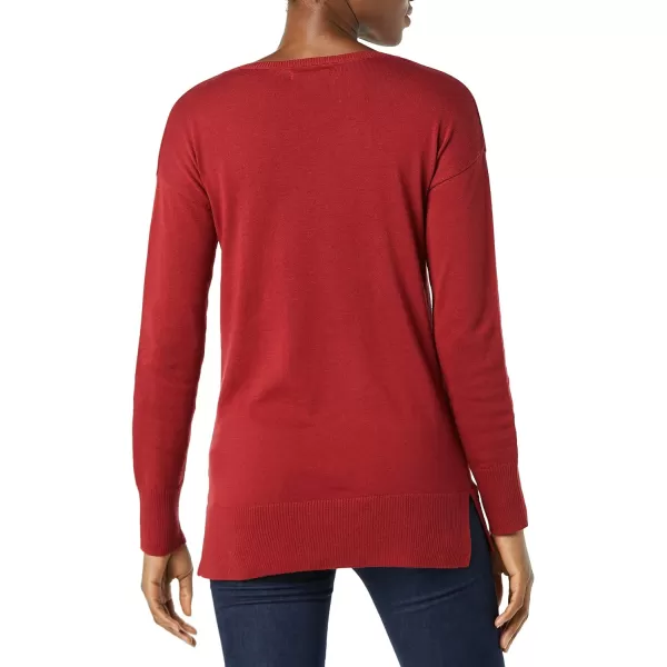 Amazon Essentials Womens Lightweight LongSleeve Crew Neck Tunic Sweater Available in Plus SizeDark Red