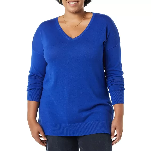 Amazon Essentials Womens Lightweight LongSleeve VNeck Tunic Sweater Available in Plus SizeBright Blue