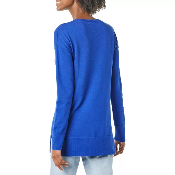 Amazon Essentials Womens Lightweight LongSleeve VNeck Tunic Sweater Available in Plus SizeBright Blue