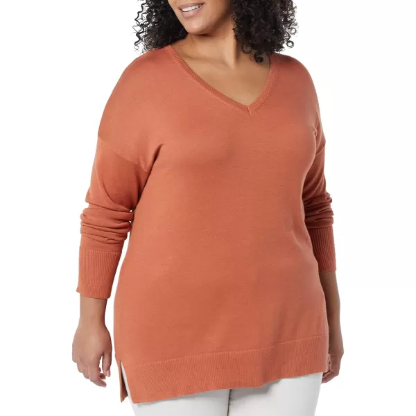 Amazon Essentials Womens Lightweight LongSleeve VNeck Tunic Sweater Available in Plus SizeCaramel