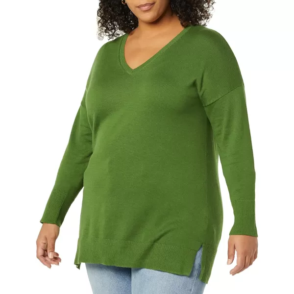 Amazon Essentials Womens Lightweight LongSleeve VNeck Tunic Sweater Available in Plus SizeGreen