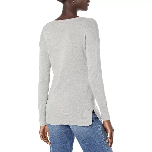 Amazon Essentials Womens Lightweight LongSleeve VNeck Tunic Sweater Available in Plus SizeLight Grey Heather